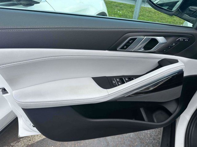 2023 BMW X6 xDrive40i