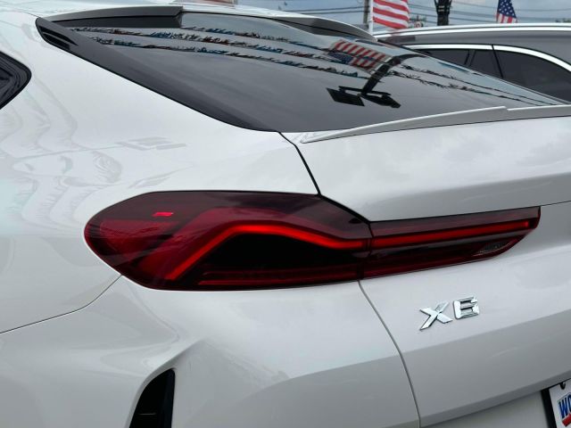 2023 BMW X6 xDrive40i Sports Activity Coupe