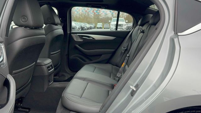 2023 Cadillac CT5 4dr Sdn Luxury 2023 Cadillac CT5 4dr Sdn Luxury