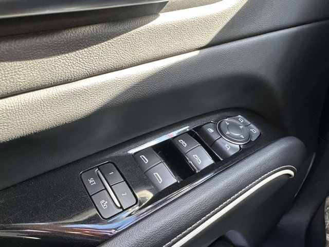 2023 Cadillac Escalade 4WD Premium Luxury 2023 Cadillac Escalade 4WD Premium Luxury