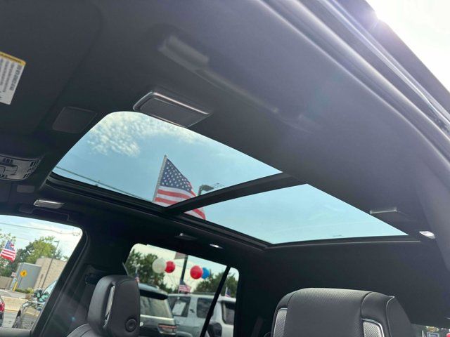 2023 Cadillac Escalade 4WD Sport