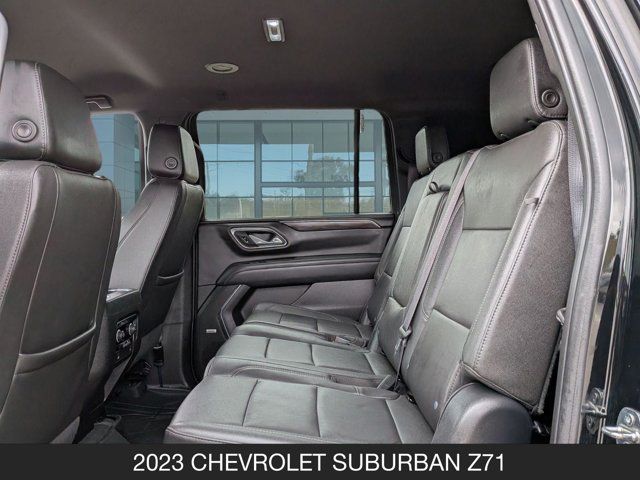 2023 Chevrolet Suburban Z71 2023 Chevrolet Suburban Z71