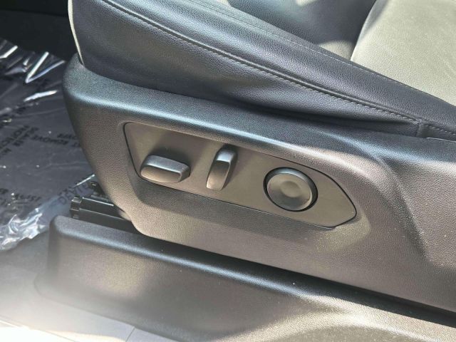 2023 Chevrolet Tahoe 4WD 4dr LT