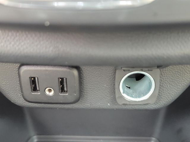 2023 Chevrolet Traverse AWD 4dr LT Cloth w/1LT 2023 Chevrolet Traverse AWD 4dr LT Cloth w/1LT