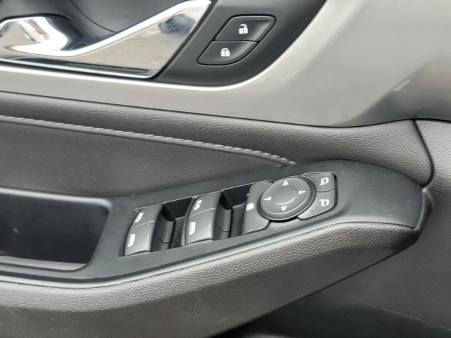 2023 Chevrolet Traverse AWD 4dr LT Cloth w/1LT 2023 Chevrolet Traverse AWD 4dr LT Cloth w/1LT