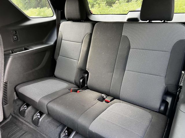 2023 Chevrolet Traverse AWD 4dr LT Cloth w/1LT