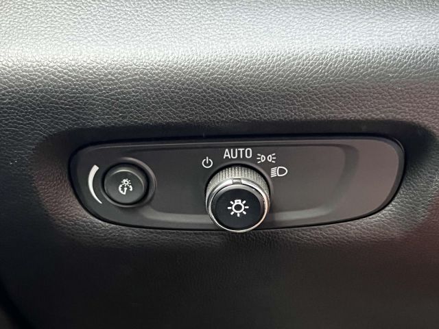 2023 Chevrolet Traverse AWD 4dr LT Cloth w/1LT