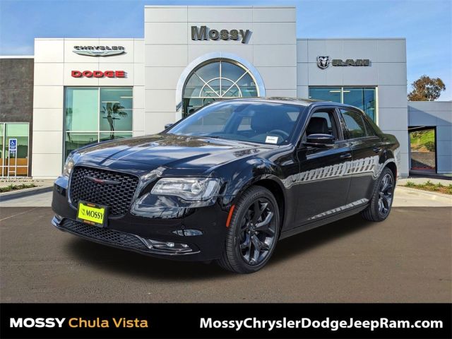 2023 Chrysler 300 for Sale in San Diego | San Diego Area Dealership