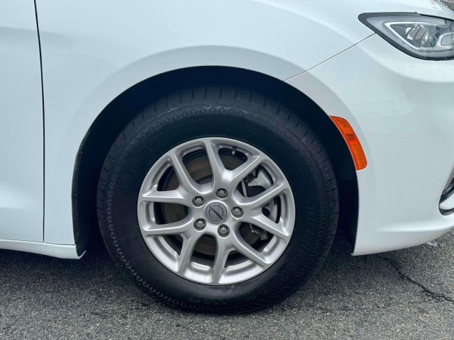 2023 Chrysler Pacifica Touring L FWD