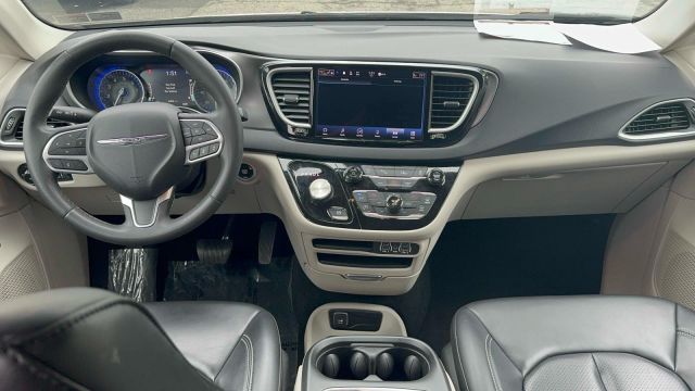 2023 Chrysler Pacifica Touring L FWD