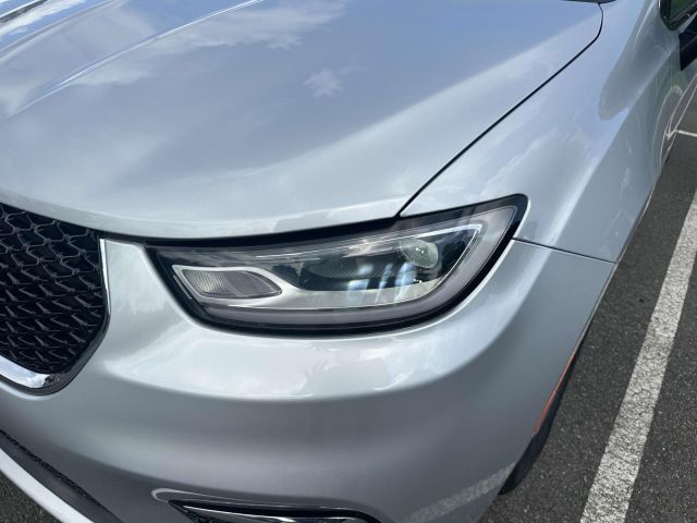 2023 Chrysler Pacifica Touring L FWD