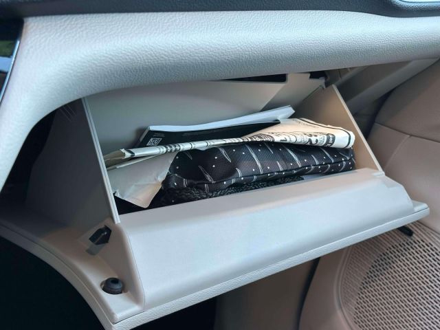 2023 Chrysler Pacifica Hybrid Limited FWD 2023 Chrysler Pacifica Hybrid Limited FWD