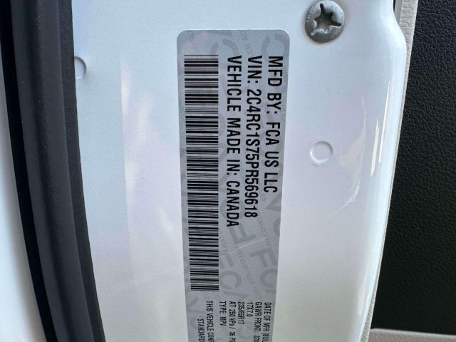 2023 Chrysler Pacifica Hybrid Limited FWD 2023 Chrysler Pacifica Hybrid Limited FWD