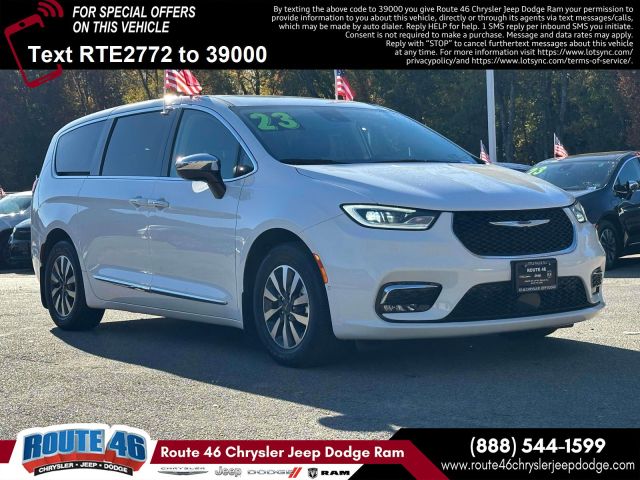 2023 Chrysler Pacifica Hybrid Limited FWD 2023 Chrysler Pacifica Hybrid Limited FWD