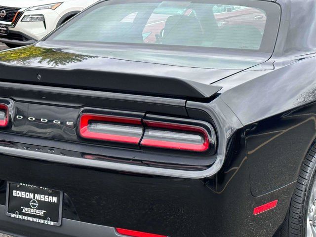 2023 Dodge Challenger SXT 2023 Dodge Challenger SXT