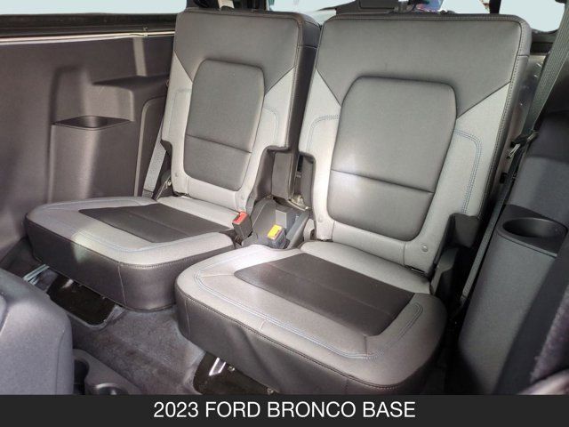 2023 Ford Bronco Base 2023 Ford Bronco Base