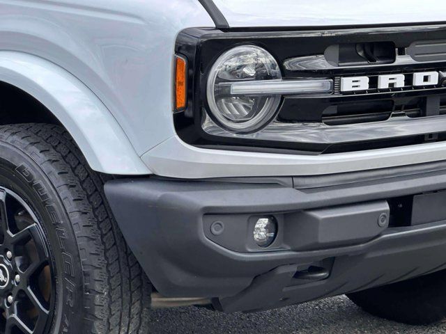 2023 Ford Bronco Base  4x4