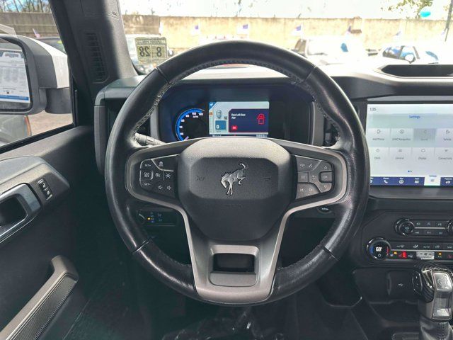 2023 Ford Bronco Base  4x4