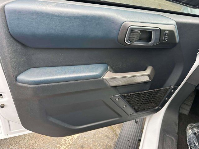 2023 Ford Bronco Base  4x4