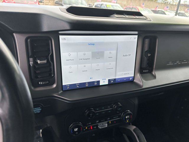 2023 Ford Bronco Base  4x4