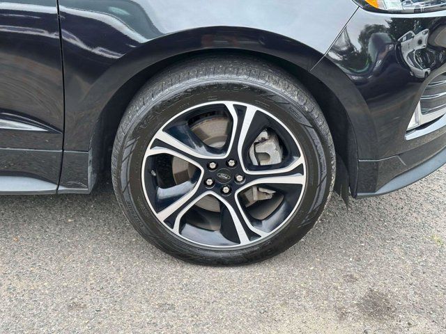 2023 Ford Edge ST 2023 Ford Edge ST