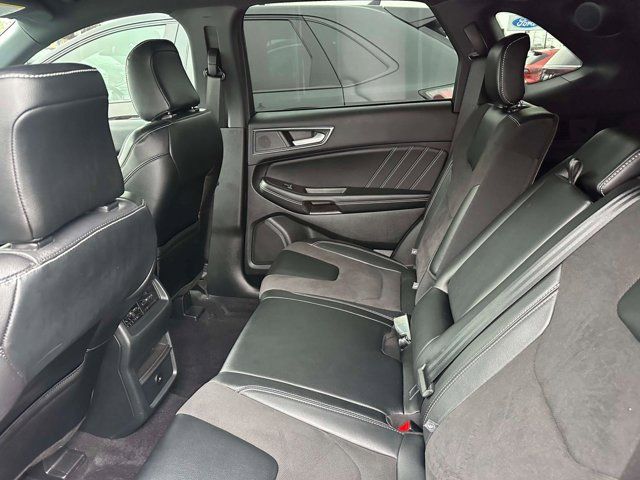 2023 Ford Edge ST 2023 Ford Edge ST