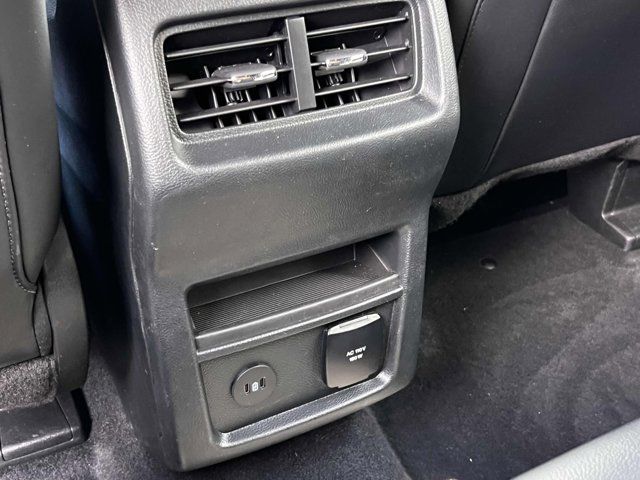 2023 Ford Edge 