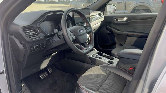 2023 Ford Escape ST-Line FWD
