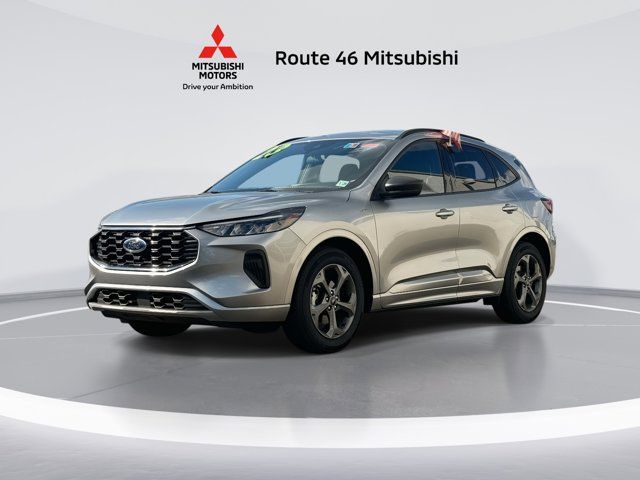 2023 Ford Escape ST-Line 2023 Ford Escape ST-Line