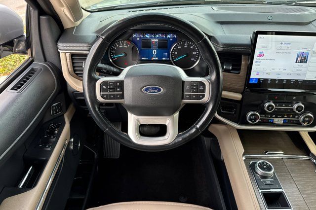 2023 Ford Expedition Max Limited Pre-Owned 2023 Ford Expedition Max Limited Pre-Owned