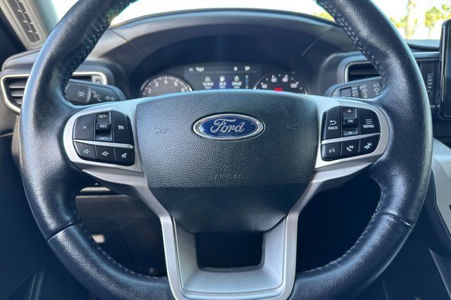 2023 Ford Explorer XLT Pre-Owned