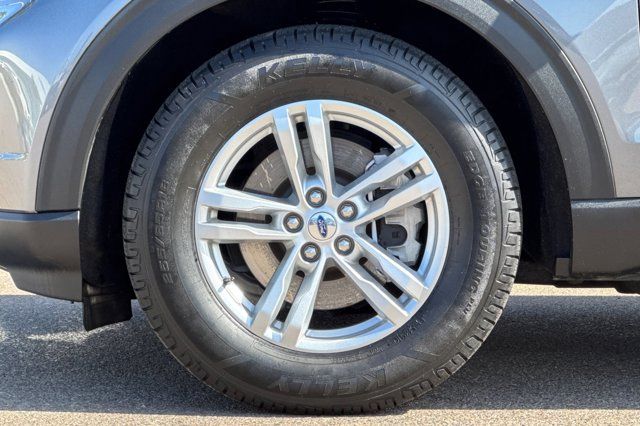 2023 Ford Explorer XLT Pre-Owned