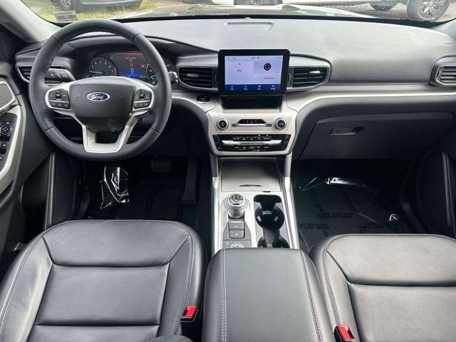 2023 Ford Explorer XLT 2023 Ford Explorer XLT