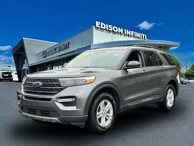 2023 Ford Explorer XLT 4WD
