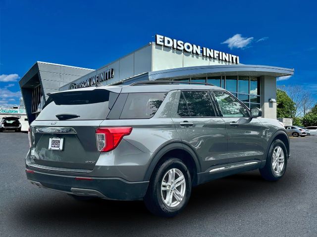2023 Ford Explorer XLT 4WD