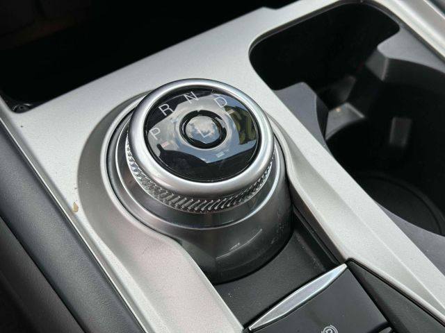 2023 Ford Explorer XLT 4WD