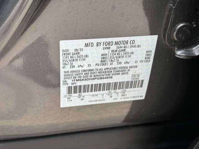 2023 Ford Explorer XLT 4WD