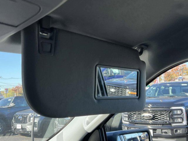 2023 Ford F-150 XL 4WD SuperCrew 6.5 Box