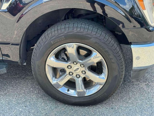 2023 Ford F-150 XL 4WD SuperCrew 5.5 Box