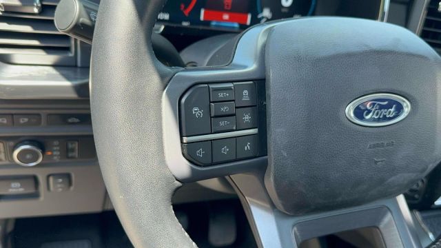2023 Ford F-150 XL 4WD SuperCrew 5.5 Box