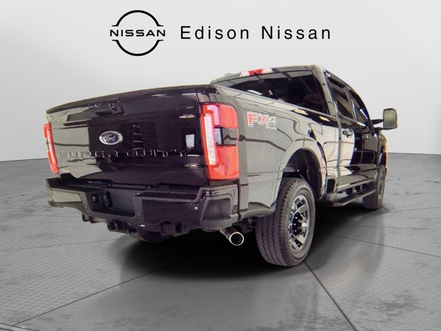 2023 Ford Super Duty F-250 SRW LARIAT