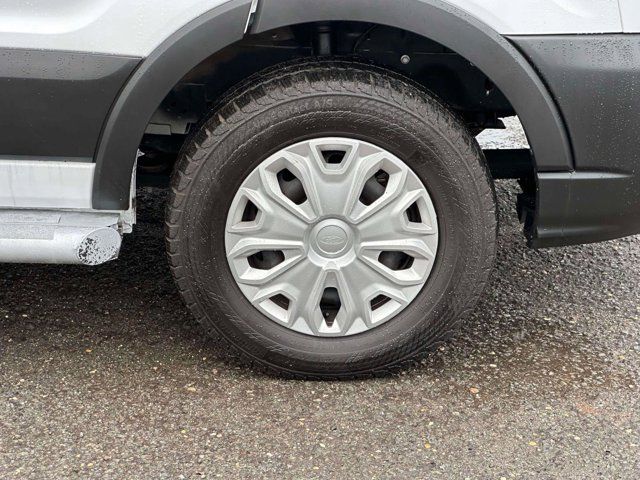 2023 Ford Transit Cargo Van T-250 130 Low Rf 9070 GVWR RWD 2023 Ford Transit Cargo Van T-250 130 Low Rf 9070 GVWR RWD