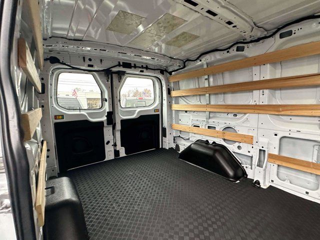 2023 Ford Transit Cargo Van T-250 130 Low Rf 9070 GVWR RWD 2023 Ford Transit Cargo Van T-250 130 Low Rf 9070 GVWR RWD