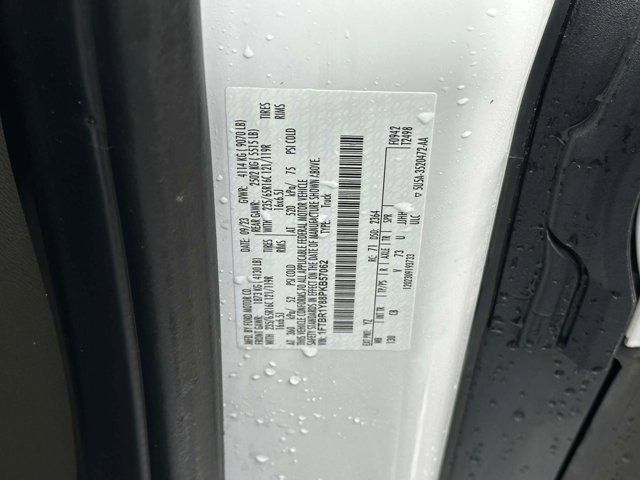 2023 Ford Transit Cargo Van T-250 130 Low Rf 9070 GVWR RWD 2023 Ford Transit Cargo Van T-250 130 Low Rf 9070 GVWR RWD