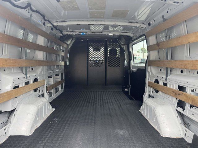 2023 Ford Transit Cargo Van T-250 130 Low Rf 9070 GVWR RWD 2023 Ford Transit Cargo Van T-250 130 Low Rf 9070 GVWR RWD
