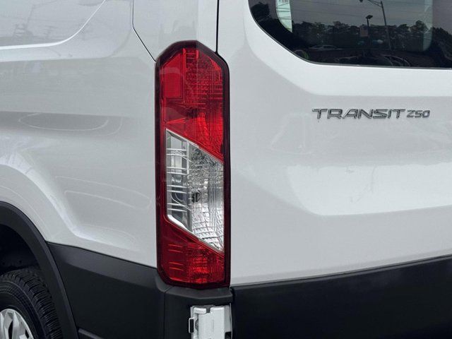 2023 Ford Transit Cargo Van T-250 130 Low Rf 9070 GVWR RWD 2023 Ford Transit Cargo Van T-250 130 Low Rf 9070 GVWR RWD