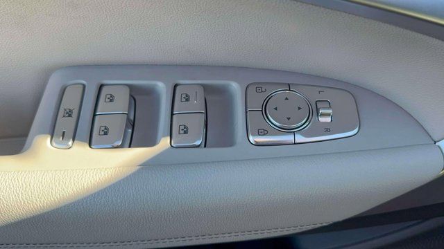 2023 Genesis G70 2.0T 2023 Genesis G70 2.0T