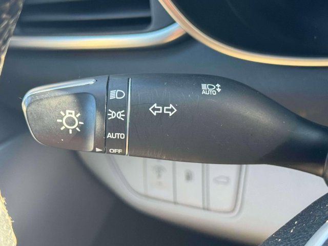 2023 Genesis G70 2.0T 2023 Genesis G70 2.0T