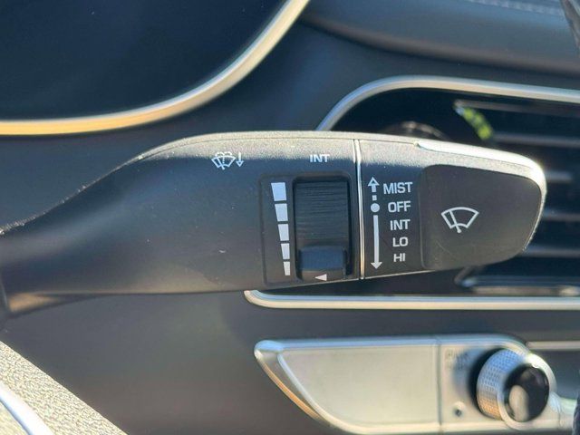 2023 Genesis G70 2.0T 2023 Genesis G70 2.0T