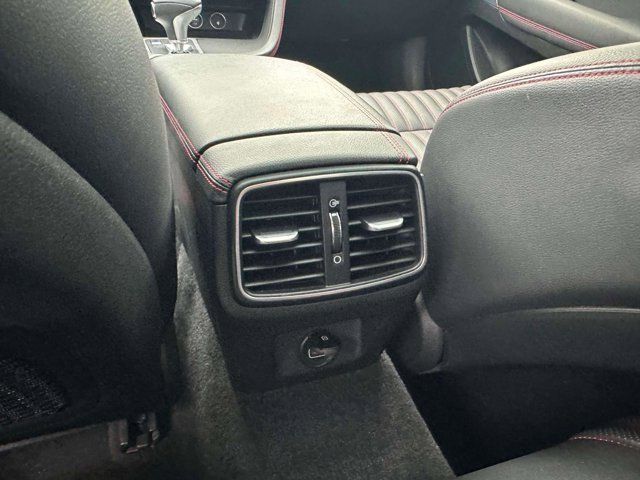 2023 Genesis G70 2.0T 2023 Genesis G70 2.0T